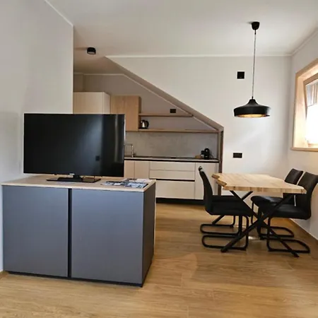 Giglio Della Montagna Daire *